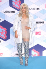 Bebe Rexha -  MTV EMA  фото №938653