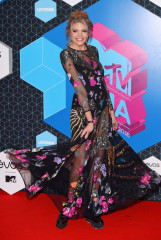 Becca Dudley - MTV EMA 2016 фото №978770