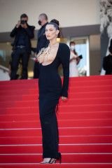 Bella Hadid - 'Tre Piani' (Three Floors) Screening in Cannes | July 11, 2021 фото №1302846