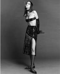 BELLA HADID in Vogue Magazine, Korea April 2020 фото №1251594