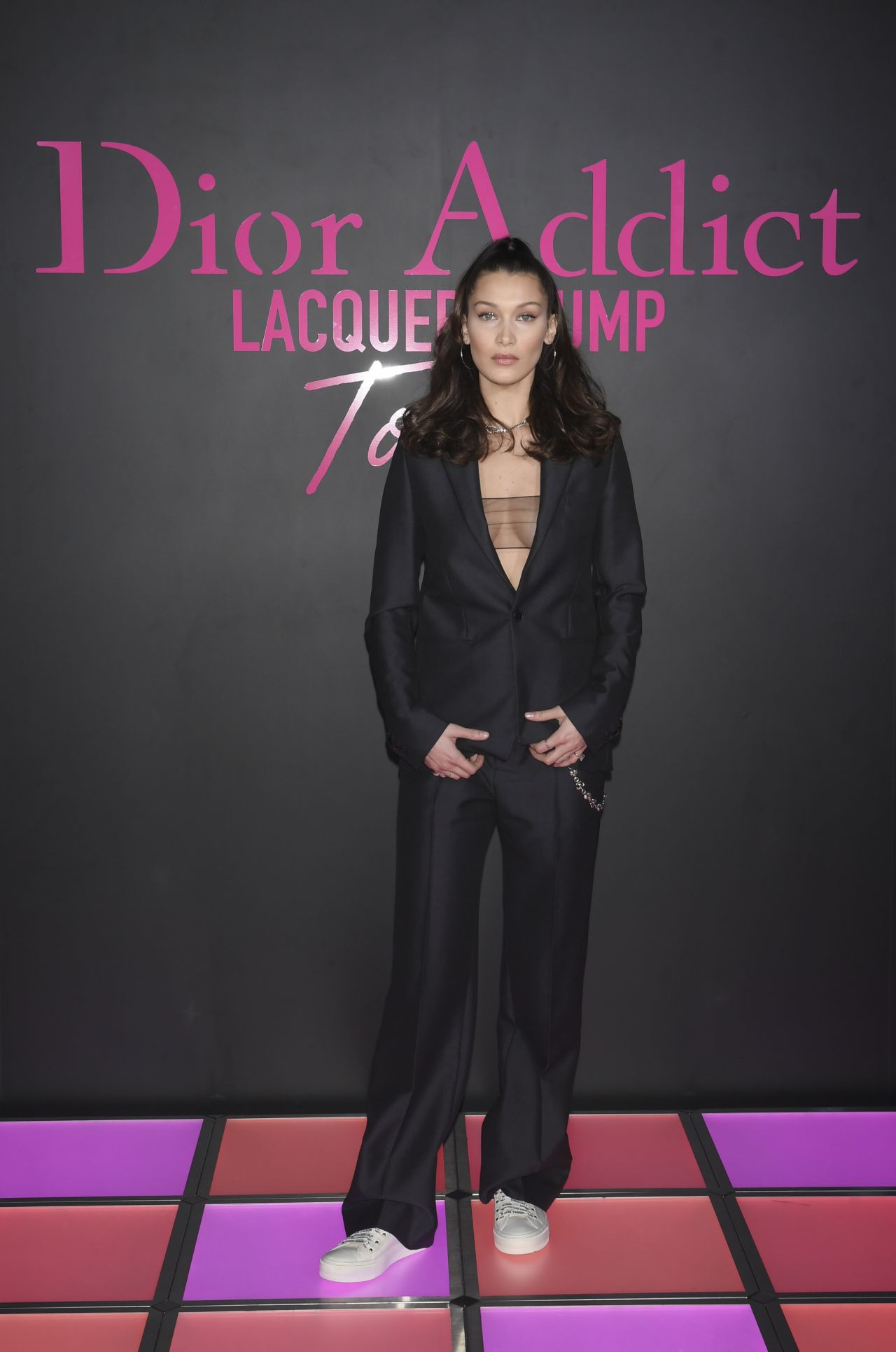 Белла Хадид - Bella Hadid фото №1062327 - Bella Hadid – Dior Addict