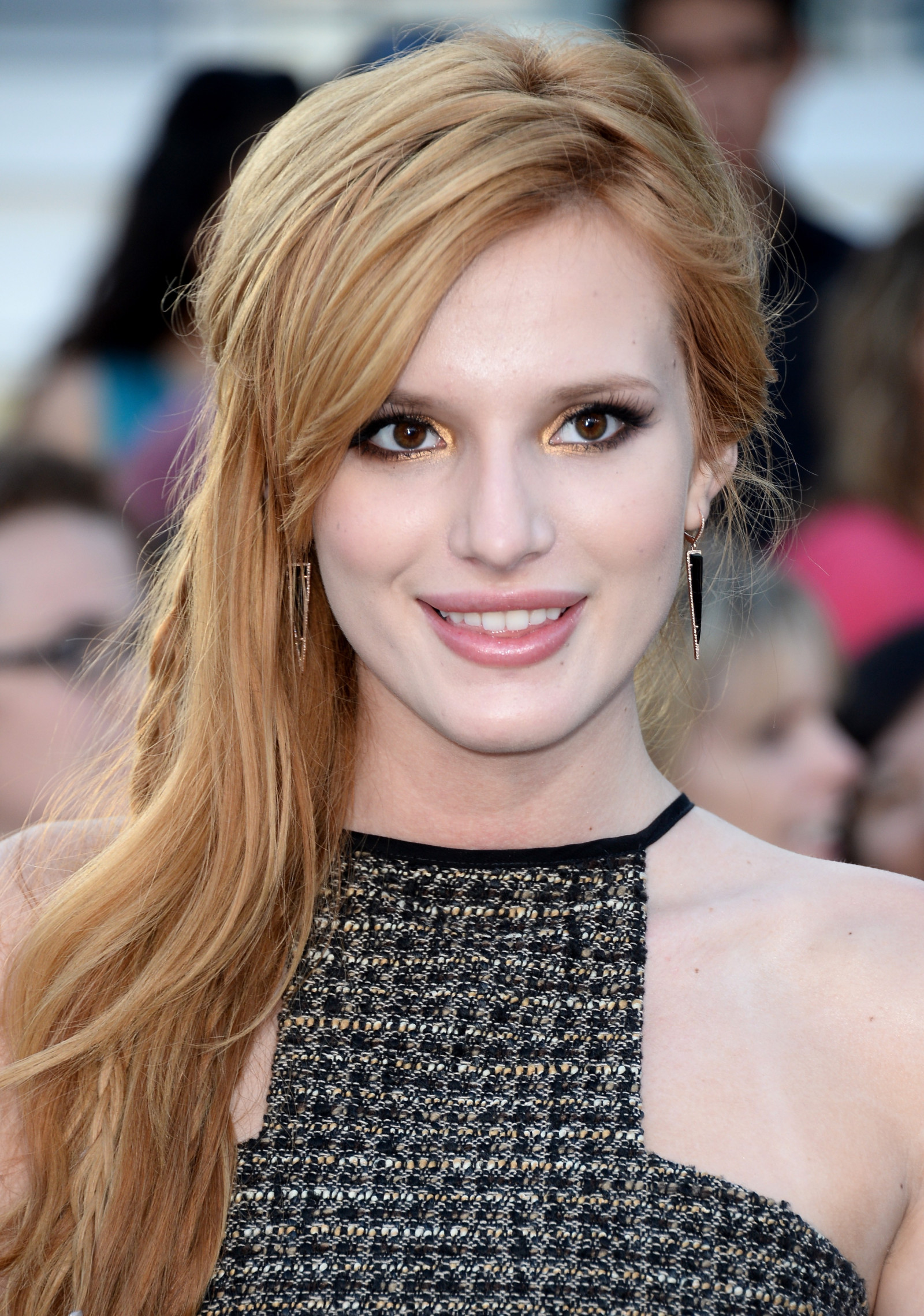 Белла Торн (Bella Thorne)