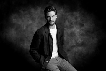 Ben Barnes- IMDB "Fan Favorite" Starmeter Award фото №1328528