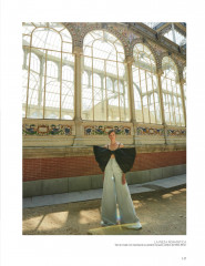 Bette Franke for Harper's Bazaar España September 2023 фото №1378274
