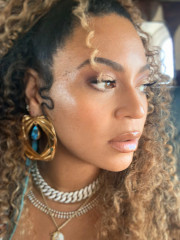 Beyonce - Tumblr 09/01/2019 фото №1216460