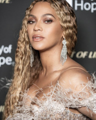 Beyonce - City of Hope Spirit of Life Gala in Santa Monica 10/11/2018  фото №1109445