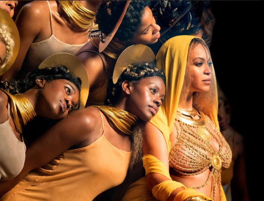 Beyonce – Performs at 59th GRAMMY Awards in Los Angeles фото №940456
