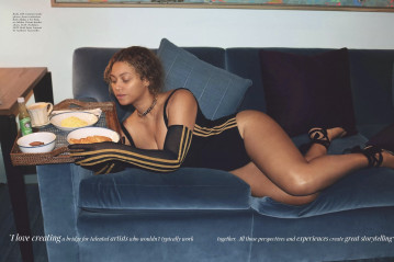 Beyoncé by Kennedi Carter for British Vogue // 2020 фото №1281313