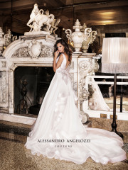 Bianca Balti - Alessandro Angelozzi Couture 2019 Bridal Collection campai фото №1161004