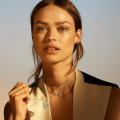 Birgit Kos - Louis Vuitton - Idylle Blossom Jewelry campaign фото №1342044