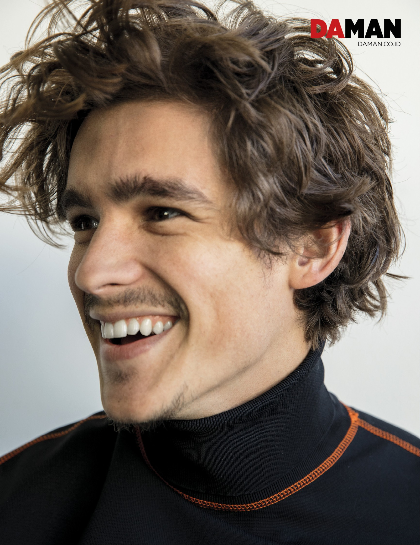 Брентон Туэйтес (Brenton Thwaites)