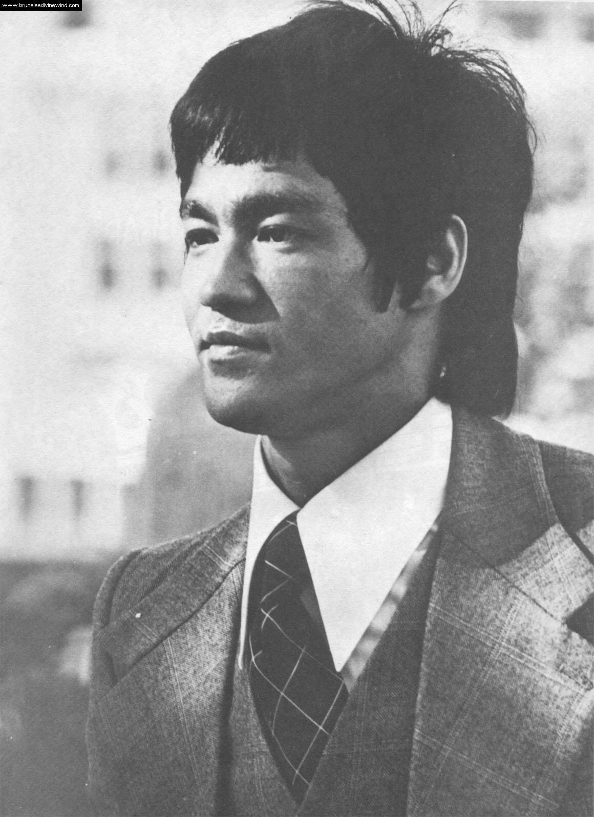 Брюс Ли (Bruce Lee)