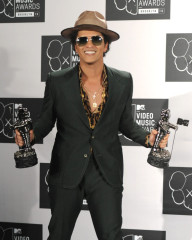 Bruno Mars фото №660779