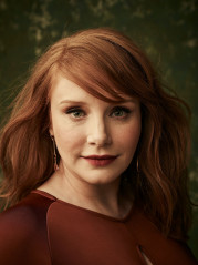 Bryce Dallas Howard &amp; Laura Dern фото №1368040