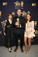 Bryce Dallas Howard-MTV Movie&TV Awards 2018 фото №1078896
