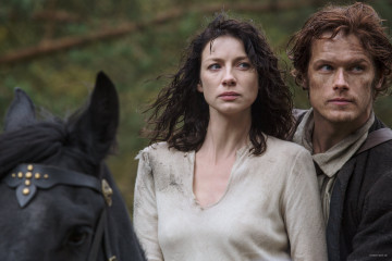 Caitriona Balfe - "Outlander" 1x01 - Sassenach Stills фото №1217987