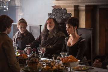 Caitriona Balfe - "Outlander" 1x02 - Castle Leoch Stills фото №1218409