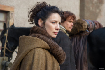 Caitriona Balfe - "Outlander" 1x03 - The Way Out Stills фото №1218425
