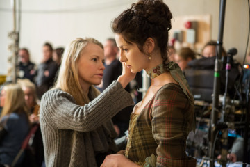 Caitriona Balfe - "Outlander" Season 1 - Behind the Scenes фото №1217984