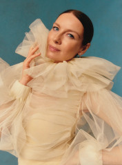 Caitriona Balfe by Nick Riley Bentham for Vanity Fair  (Jan 2022) фото №1332261