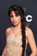 Camila Cabello - American Music Awards in Los Angeles 11/24/2019 фото №1234113