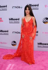 Camila Cabello – Billboard Music Awards in Las Vegas  фото №967414