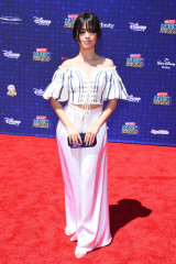 Camila Cabello on Red Carpet – Radio Disney Music Awards in Los Angeles фото №960611