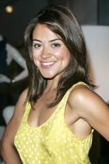 Camille Guaty фото №300999