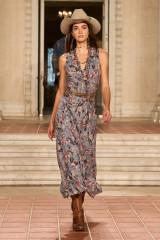 Ralph Lauren Spring/Summer 2023 Fashion Show in New York фото №1353698