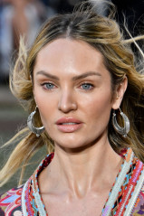 Candice Swanepoel - Etro 'Ready To Wear' Spring/Summer 2020 фото №1283651