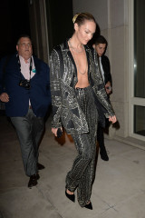 Candice Swanepoel – Harper’s Bazaar ICONS Party in New York  фото №994551