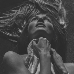 Candice Swanepoel by Rowan Papier // 2020 фото №1275220