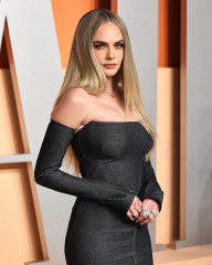Cara Delevingne at Vanity Fair Oscars Party 2025 фото №1413449