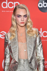 Cara Delevingne - American Music Awards in Los Angeles | 22.11.2020 фото №1283272