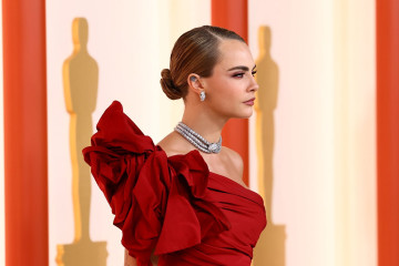 Cara Delevingne - 95th Annual Academy Awards in Los Angeles 03/12/2023 фото №1366483