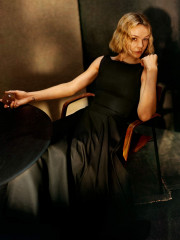 CAREY MULLIGAN in The Edit by Net-a-porter, April 2020 фото №1253805