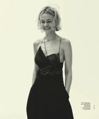 CAREY MULLIGAN in Vogue Magazine, Australia May 2020 фото №1256431