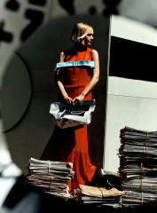 Carey Mulligan – US Vogue November 2023 фото №1381040