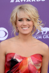 Carrie Underwood фото №632672