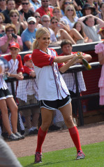 Carrie Underwood фото №524235
