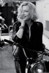 Cate Blanchett by Tom Munro for Armani // 2021 фото №1295896
