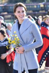 Catherine, Duchess of Cambridge фото №914670