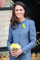 Catherine, Duchess of Cambridge фото №473897