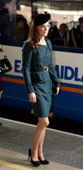 Catherine, Duchess of Cambridge фото №478629