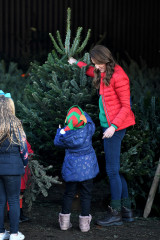 Catherine, Duchess of Cambridge фото №1238721