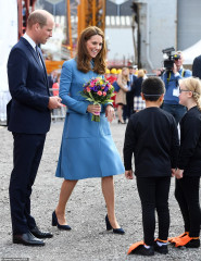 Catherine, Duchess of Cambridge фото №1221790