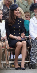Catherine, Duchess of Cambridge фото №404344
