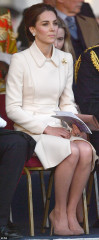 Catherine, Duchess of Cambridge фото №1183920