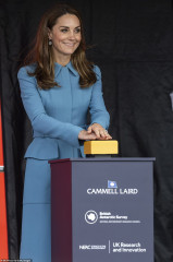 Catherine, Duchess of Cambridge фото №1221805