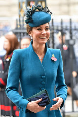 Catherine, Duchess of Cambridge фото №1164614
